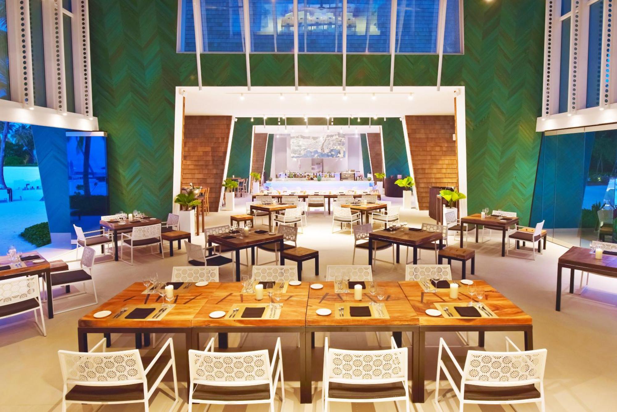 Kandima Maldives Kudahuvadhoo Exterior photo The restaurant