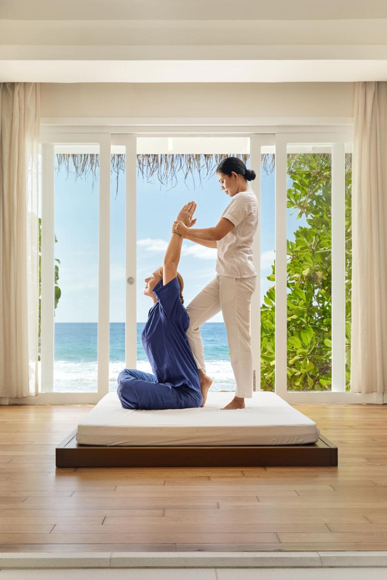 Kandima Maldives Kudahuvadhoo Exterior photo Thai massage